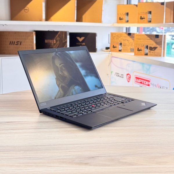 𝗟𝗲𝗻𝗼𝘃𝗼 𝗧𝗵𝗶𝗻𝗸𝗣𝗮𝗱 𝗧𝟰𝟵𝟬𝘀 𝗖𝗼𝗿𝗲 𝗶𝟱 𝟴𝘁𝗵 𝗚𝗲𝗻 | 𝟭𝟰 𝗶𝗻𝗰𝗵 𝗙𝗛𝗗 𝗙𝘂𝗹𝗹 𝗧𝗼𝘂𝗰𝗵 | 𝟭𝟲𝗚𝗕 𝗥𝗮𝗺 | 𝟮𝟱𝟲𝗚𝗕 𝗡𝗩𝗠𝗲 𝗟𝗮𝗽𝘁𝗼𝗽 - Image 3