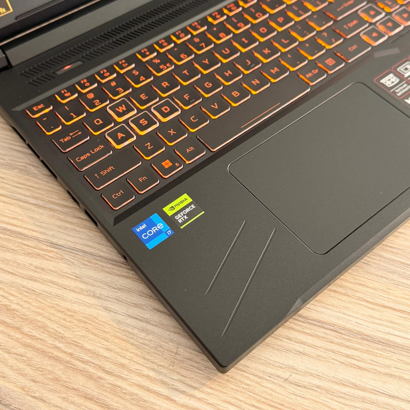 𝗕𝗿𝗮𝗻𝗱 𝗡𝗲𝘄 𝗔𝗰𝗲𝗿 𝗡𝗶𝘁𝗿𝗼 𝗩𝟭𝟲 𝗖𝗼𝗿𝗲 𝗶𝟳-𝟭𝟰𝟲𝟱𝟬𝗛𝗫 𝟭𝟰𝘁𝗵 𝗚𝗲𝗻(𝗛𝘅 𝗣𝗿𝗼𝗰𝗲𝘀𝘀𝗼𝗿) | 𝗥𝗧𝗫𝟰𝟬𝟲𝟬/𝟴𝗚𝗕 | 𝟭𝟲𝗚𝗕 𝗗𝗗𝗥𝟱 𝗥𝗮𝗺 | 𝟱𝟭𝟮𝗚𝗕 𝗡𝗩𝗠𝗲 | 𝟭𝟲 𝗶𝗻𝗰𝗵 𝗪𝗨𝗫𝗚𝗔 𝟭𝟲𝟱𝗛𝘇 𝗟𝗮𝗽𝘁𝗼𝗽 - Image 9