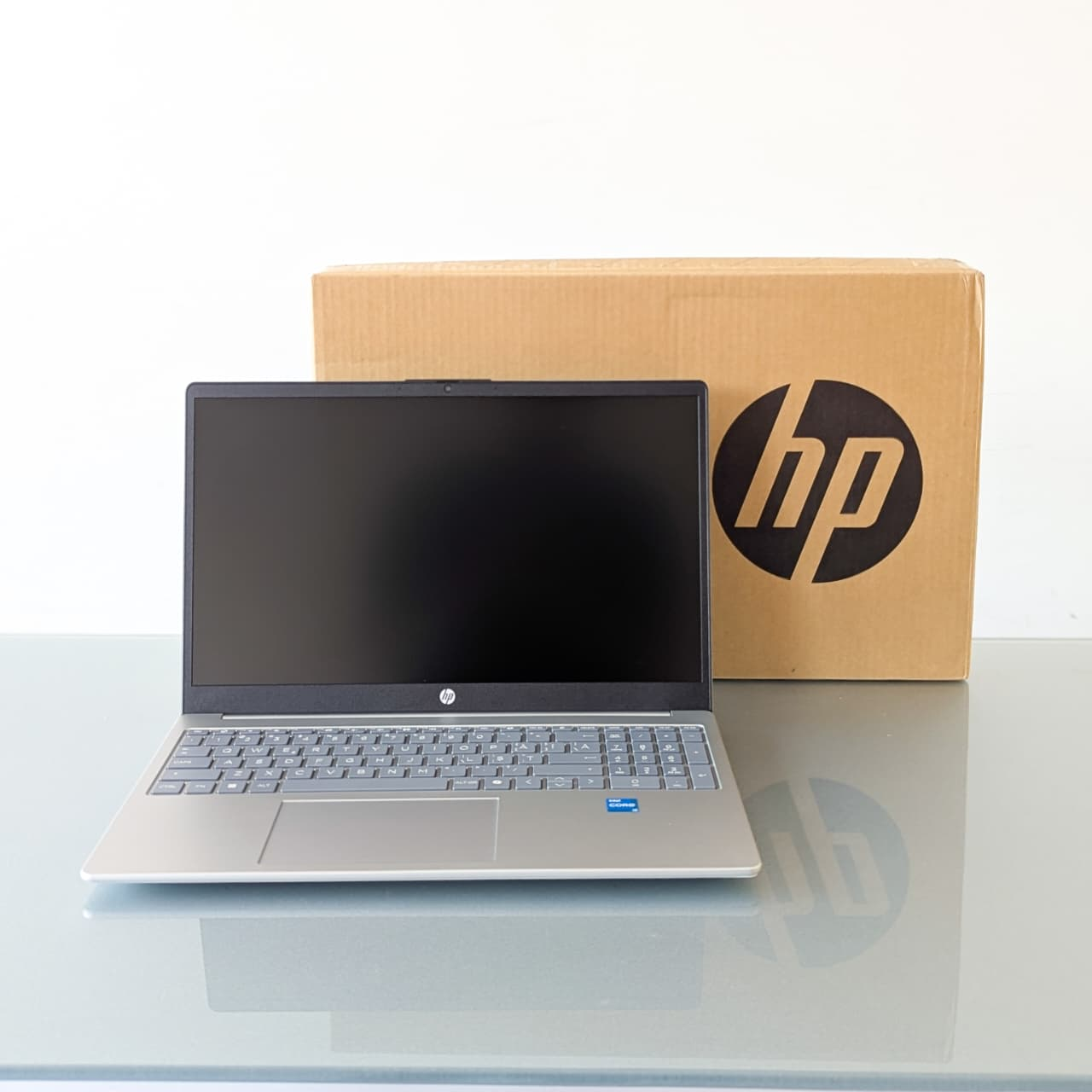 𝗕𝗿𝗮𝗻𝗱 𝗡𝗲𝘄 𝗛𝗣 𝗟𝗮𝗽𝘁𝗼𝗽 𝟭𝟱 𝗖𝗼𝗿𝗲 𝗶𝟯 𝟭𝟯𝘁𝗵 𝗚𝗲𝗻 | 𝟭𝟱.𝟲 𝗶𝗻𝗰𝗵 𝗙𝗛𝗗 | 𝟴𝗚𝗕 𝗥𝗮𝗺 | 𝟱𝟭𝟮𝗚𝗕 𝗡𝗩𝗠𝗲 𝗟𝗮𝗽𝘁𝗼𝗽