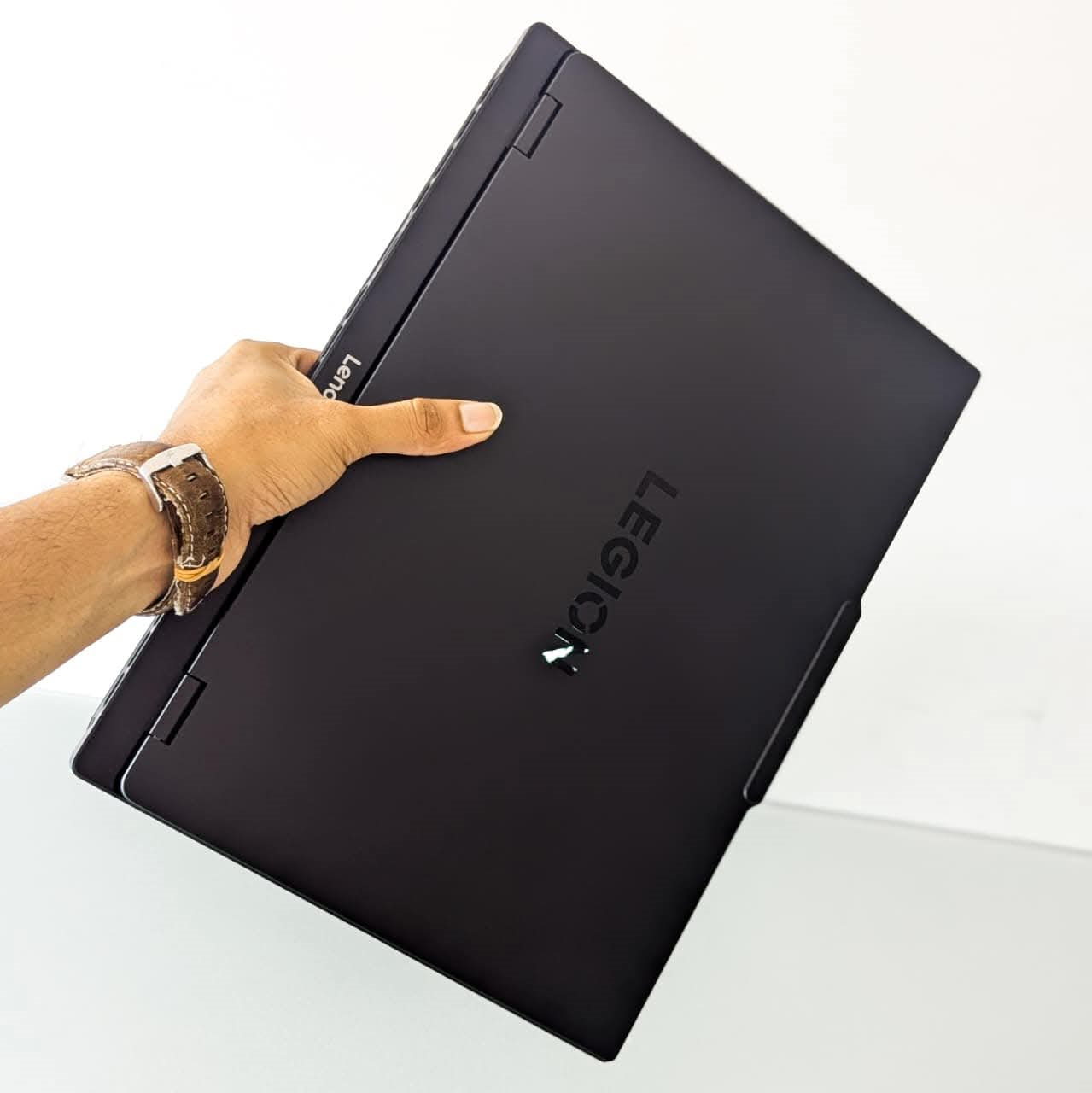 𝟭𝟱 𝗶𝗻𝗰𝗵 𝗢𝗟𝗘𝗗 (𝟮𝟱𝟲𝟬𝘅𝟭𝟲𝟬𝟬) 𝟭𝟲𝟱𝗛𝘇 𝗗𝗶𝘀𝗽𝗹𝗮𝘆 | 𝗕𝗿𝗮𝗻𝗱 𝗡𝗲𝘄 𝗟𝗲𝗻𝗼𝘃𝗼 𝗟𝗲𝗴𝗶𝗼𝗻 𝟱 𝗶𝗻𝘁𝗲𝗹 𝗖𝗼𝗿𝗲 𝗨𝗹𝘁𝗿𝗮 𝟳-𝟮𝟱𝟱𝗛𝗫 𝟭𝟱𝘁𝗵 𝗚𝗲𝗻 | 𝗥𝗧𝗫 𝟱𝟬𝟲𝟬/𝟴𝗚𝗕 | 𝟭𝟲𝗚𝗕 𝗗𝗗𝗥𝟱 𝗥𝗮𝗺 | 𝟱𝟭𝟮𝗚𝗕 𝗡𝗩𝗠𝗲 𝗟𝗮𝗽𝘁𝗼𝗽 - Image 4